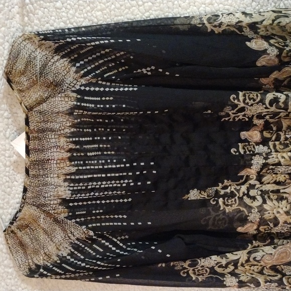 NWT V CRISTINA 100 POLYESTER BLOUSE - Picture 6 of 6